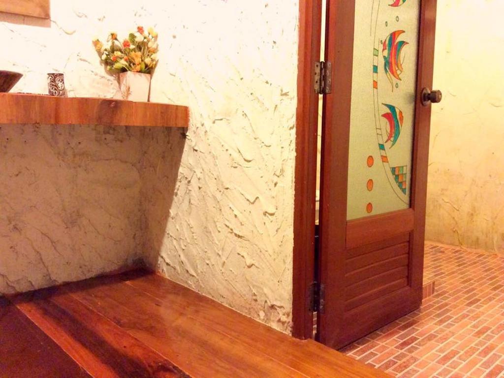 Ferienwohnung Baanchompooamphawa Zimmer foto