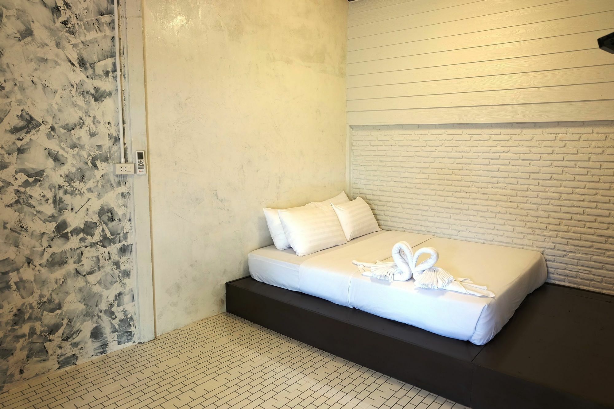 Ferienwohnung Baanchompooamphawa Exterior foto