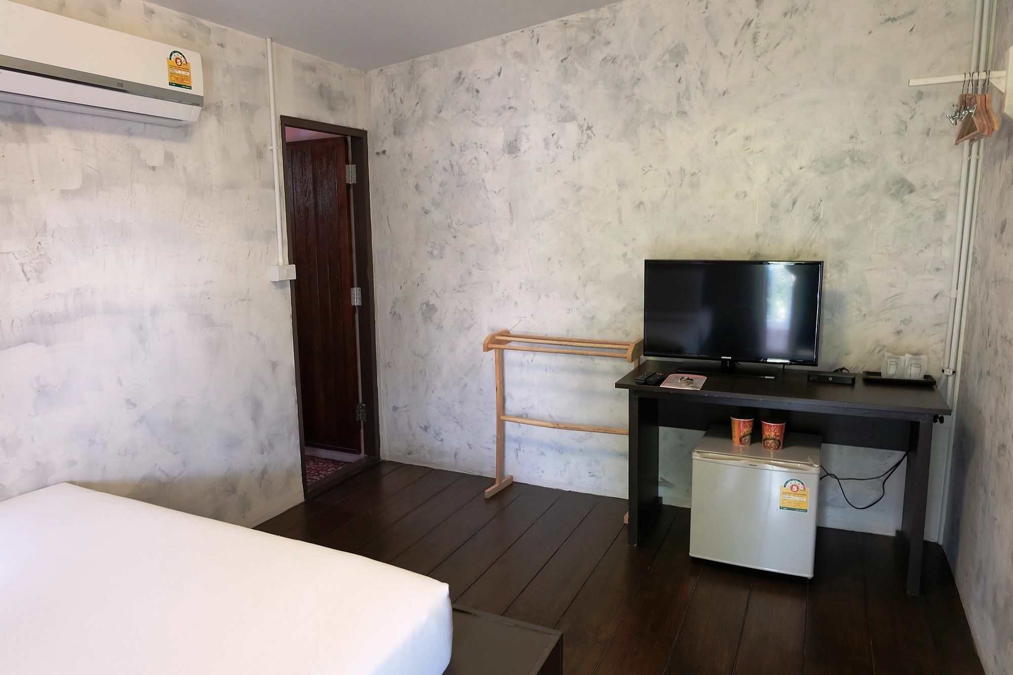 Ferienwohnung Baanchompooamphawa Exterior foto